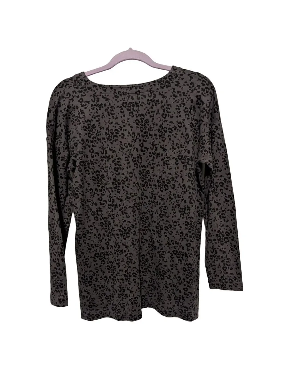 J. Jill Supima Cotton V-Neck Tunic Dark Gray Animal Print Small